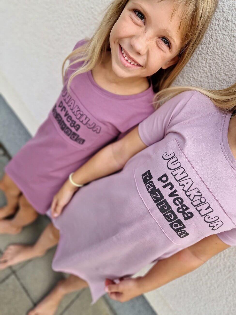 JUNAKINJA 1 RAZREDA temna sivka