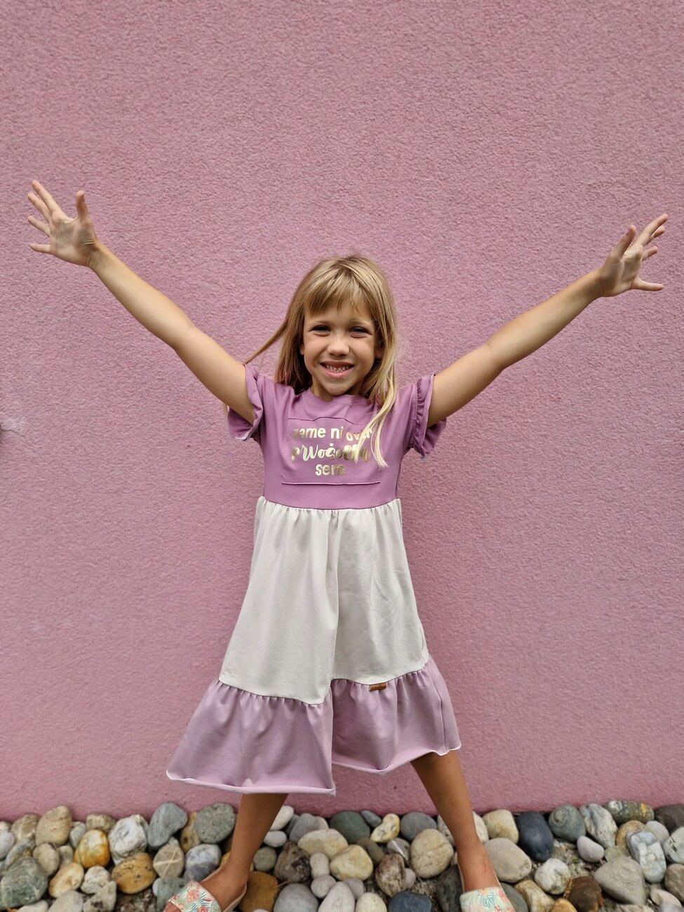 ZAME NI OVIR prvošolka sem SIVKA